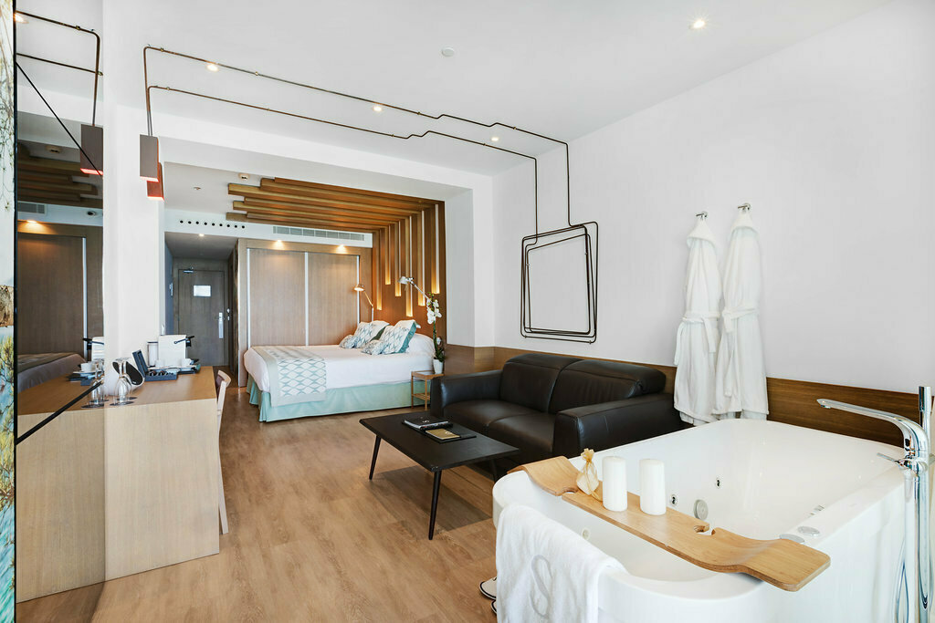 Junior Suite mit direktem Meerblick