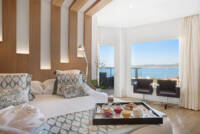 Premiumzimmer mit seitlichem Meerblick