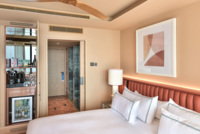 Doppelzimmer mit seitlichem Meerblick