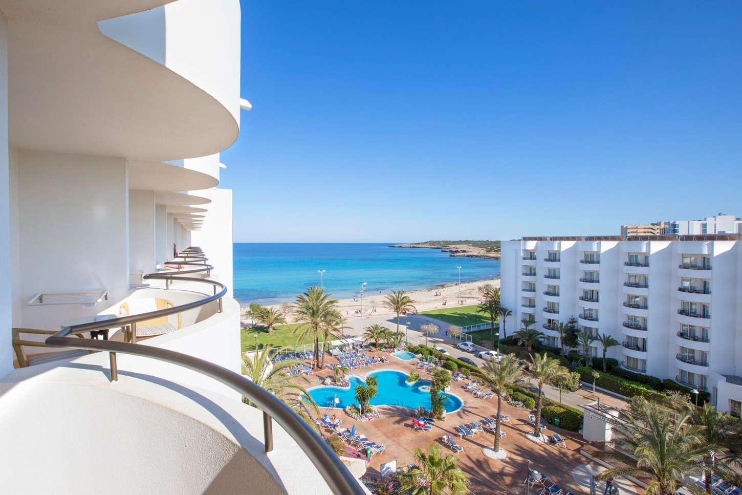 Doppelzimmer mit Poolblick