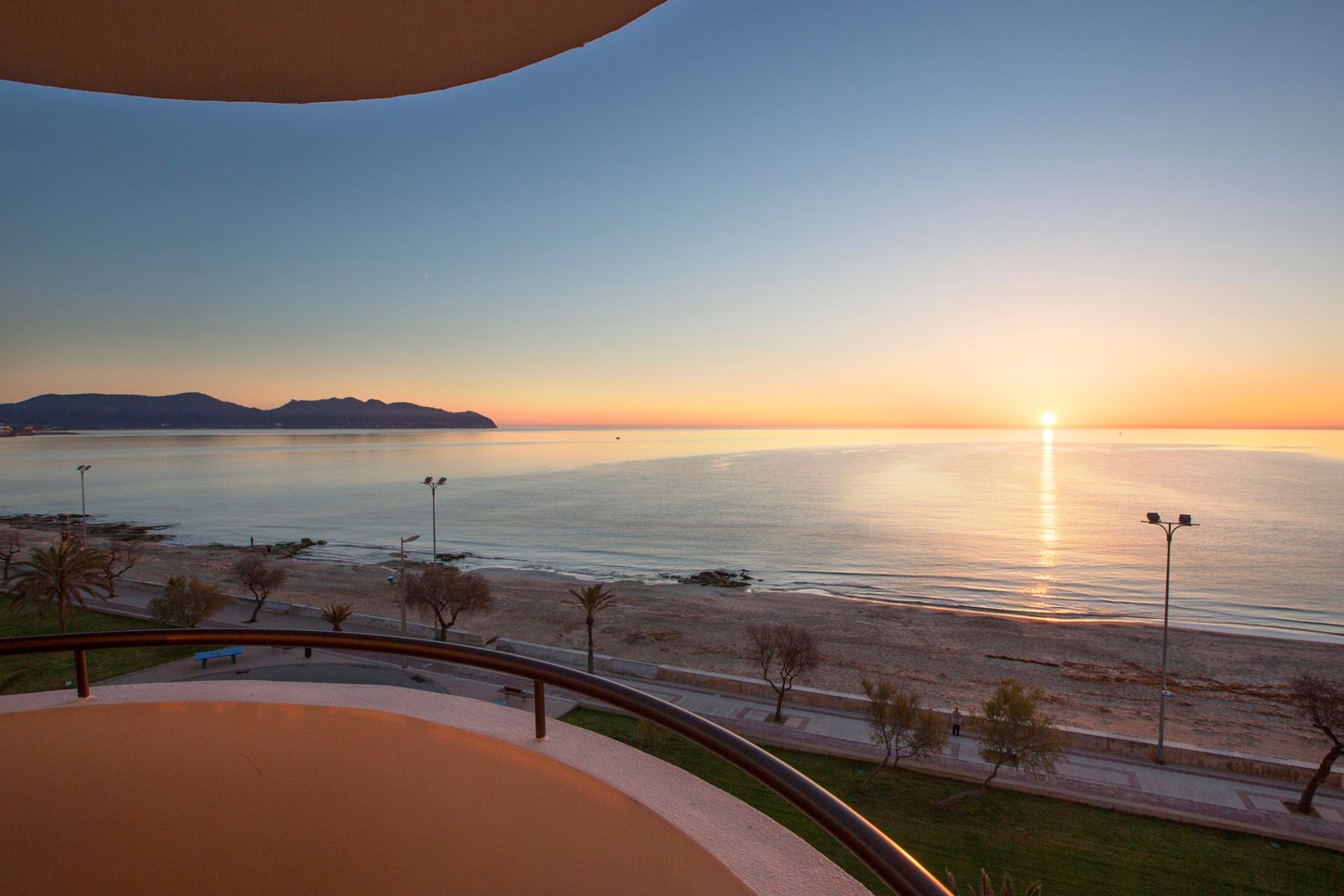 Doppelzimmer mit Meerblick