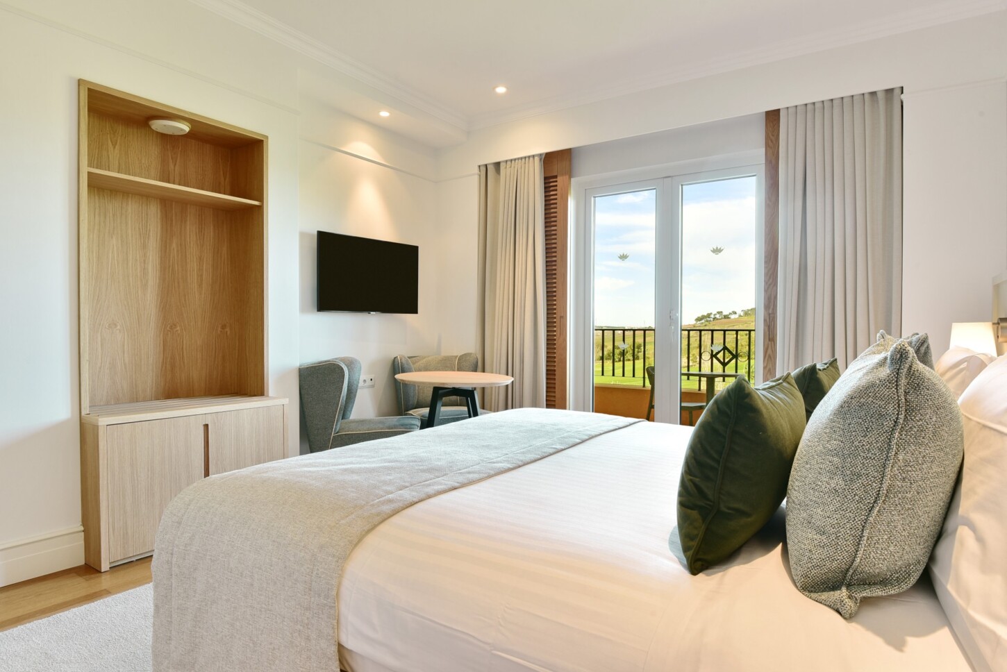 Premium Zimmer mit Blick auf den Golfplatz