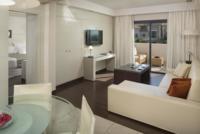 Master Suite mit 1 Schlafzimmer und Resortblick