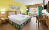 Doppelzimmer mit Gartenblick