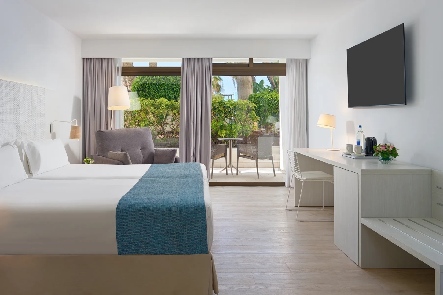 Infinity Pool Doppelzimmer 