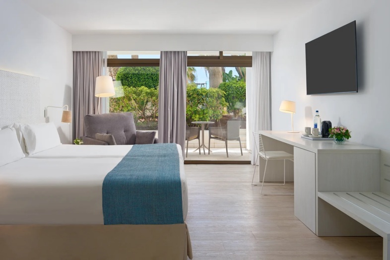 Infinity Pool Doppelzimmer 