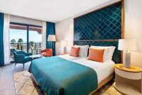 Doppelzimmer mit Poolblick