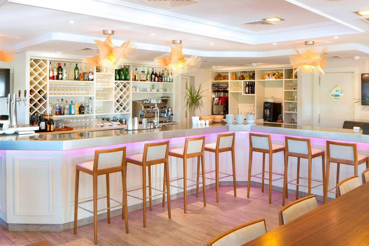La Terrassa Mediterranean Bar & Grill