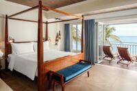 Peninsula Suite