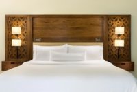 Traditionelles Zimmer mit 2 Doppelbetten/Meerblick