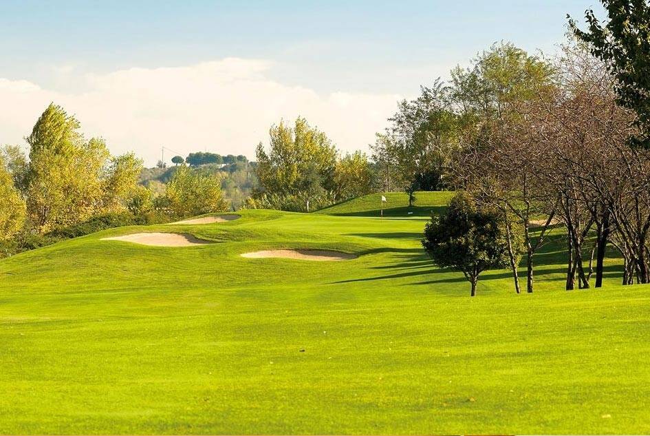 Freizeitaktivitäten: Auf dem Golfplatz das Handicap verbessern