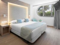 Standard-Doppelzimmer Rodas (ohne Balkon)