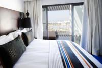 Superior Zimmer Meer- und Poolblick