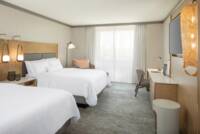 Zimmer mit 2 Queensize-Betten, Golfblick