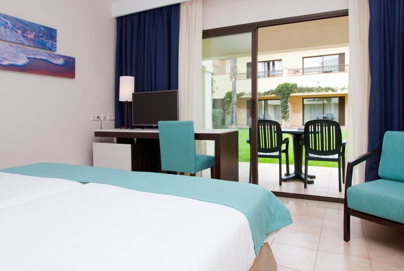 Doppelzimmer mit Gartenblick