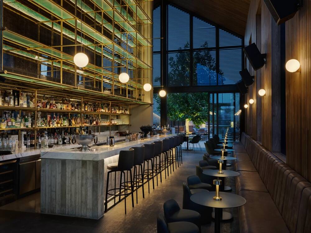 Bar
