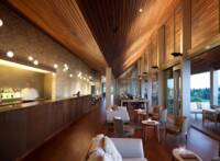CAFE & BAR
