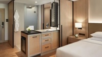 Standard Zimmer mit Kingsize-Bett