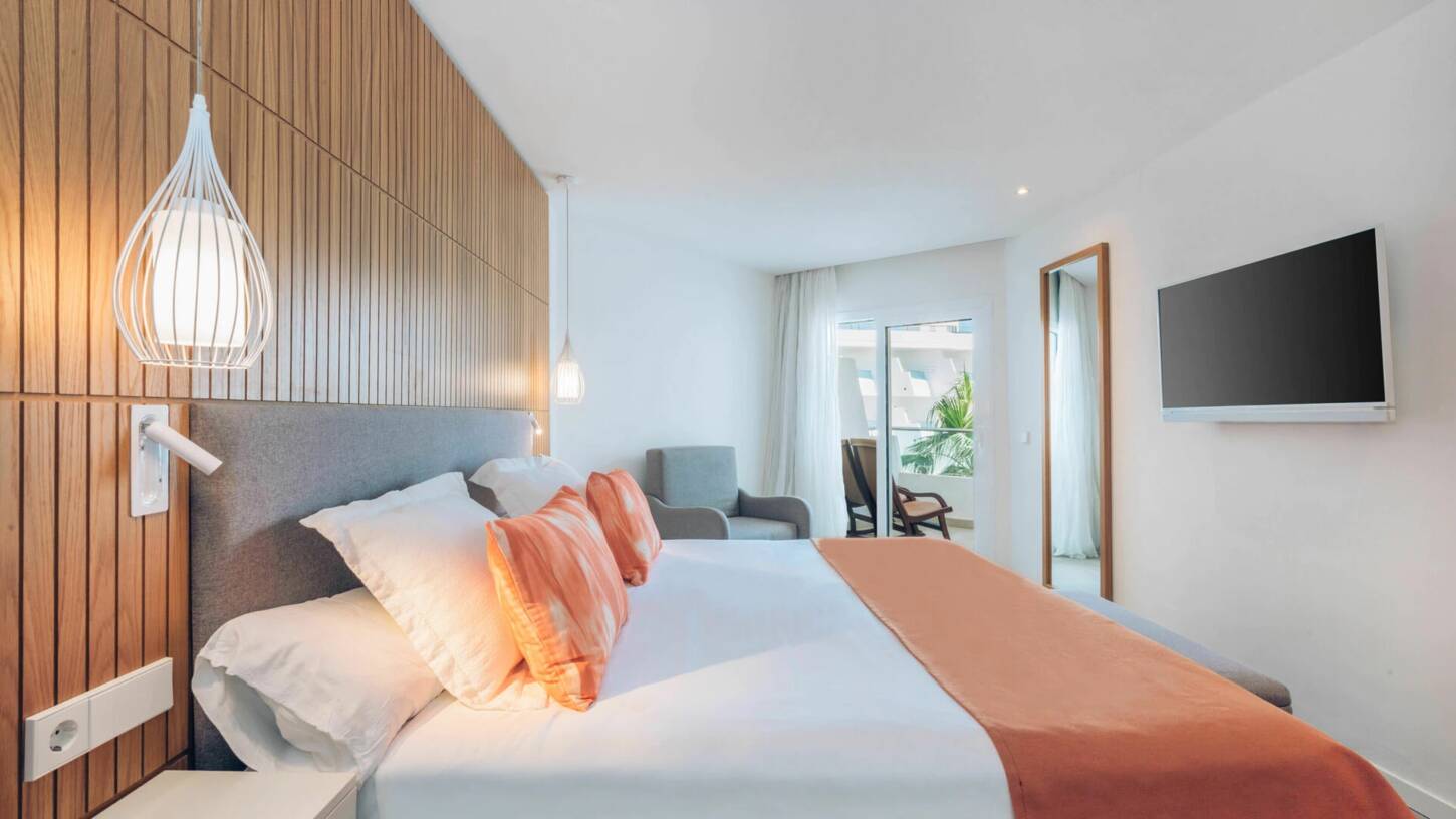Suite mit seitlichem Meerblick