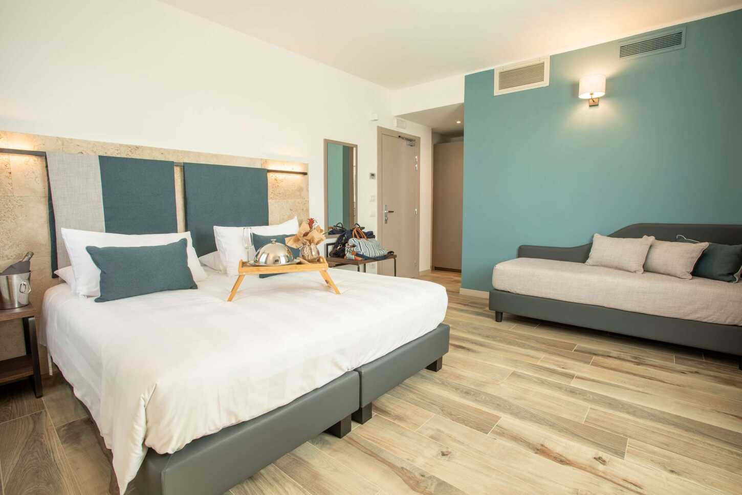 Dreibettzimmer im Nebengebäude