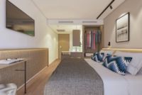 Doppelzimmer mit Poolblick