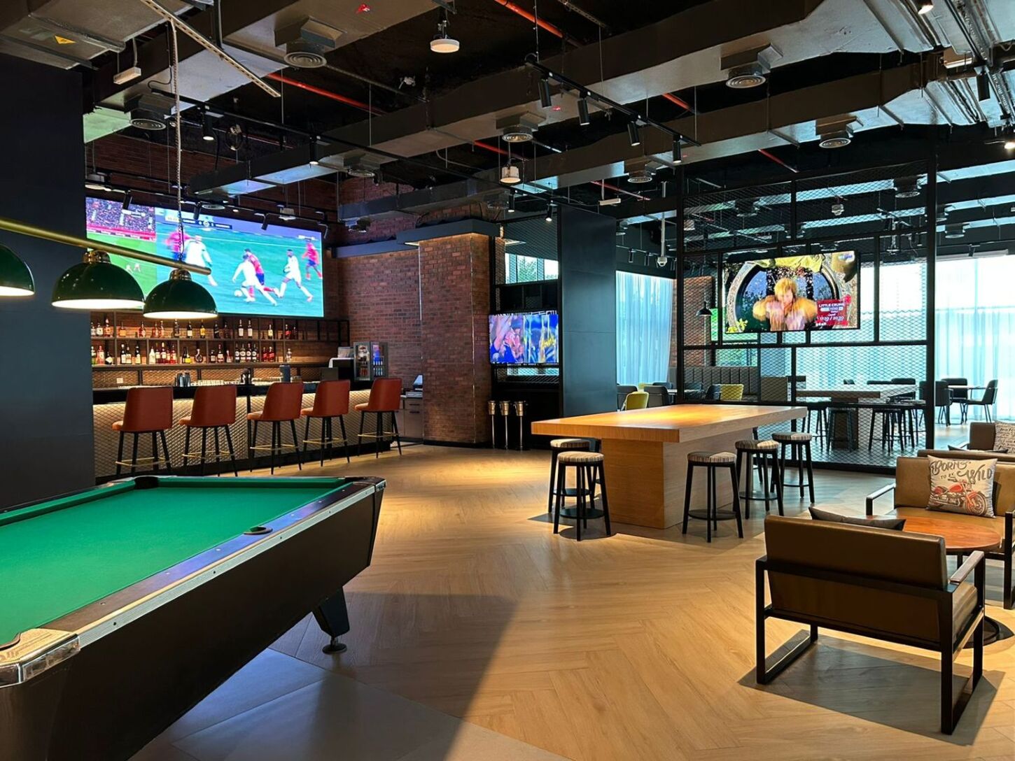 Seven Sports Bar