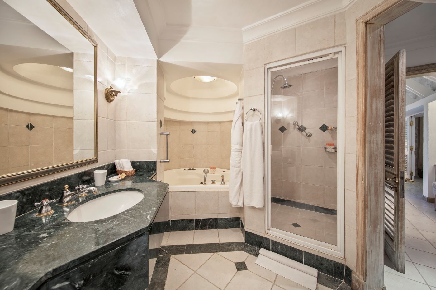 Hotel La Pirogue Mauritius  57586