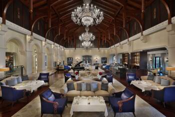 Looby Lounge