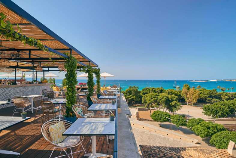 Dachterrasse des Hotels