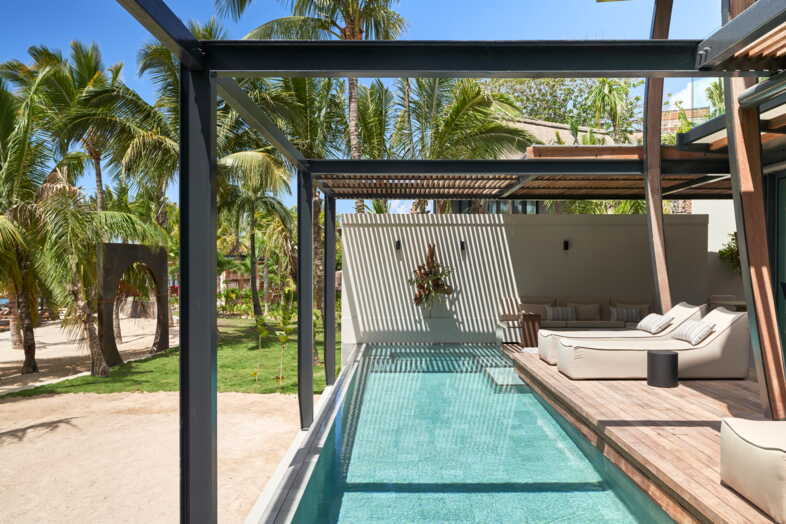 Grand Beach Pool Villa