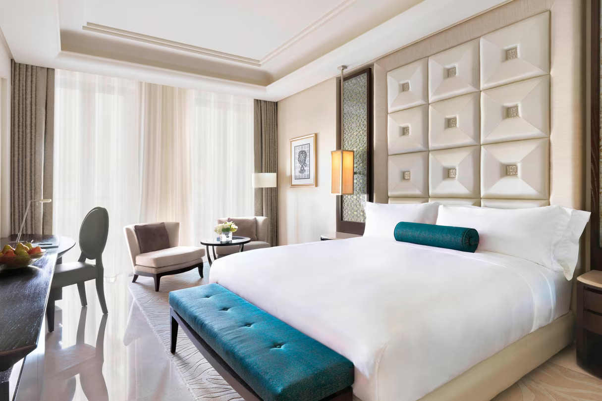 Deluxe Zimmer mit Poolblick