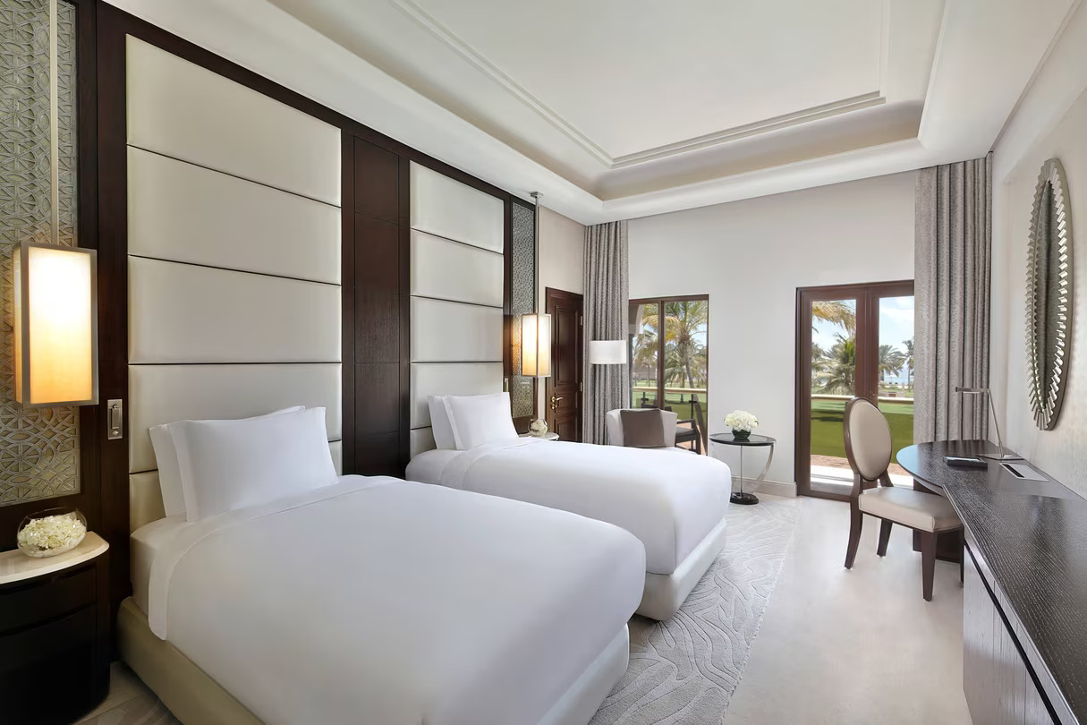 Deluxe Zimmer mit Poolblick