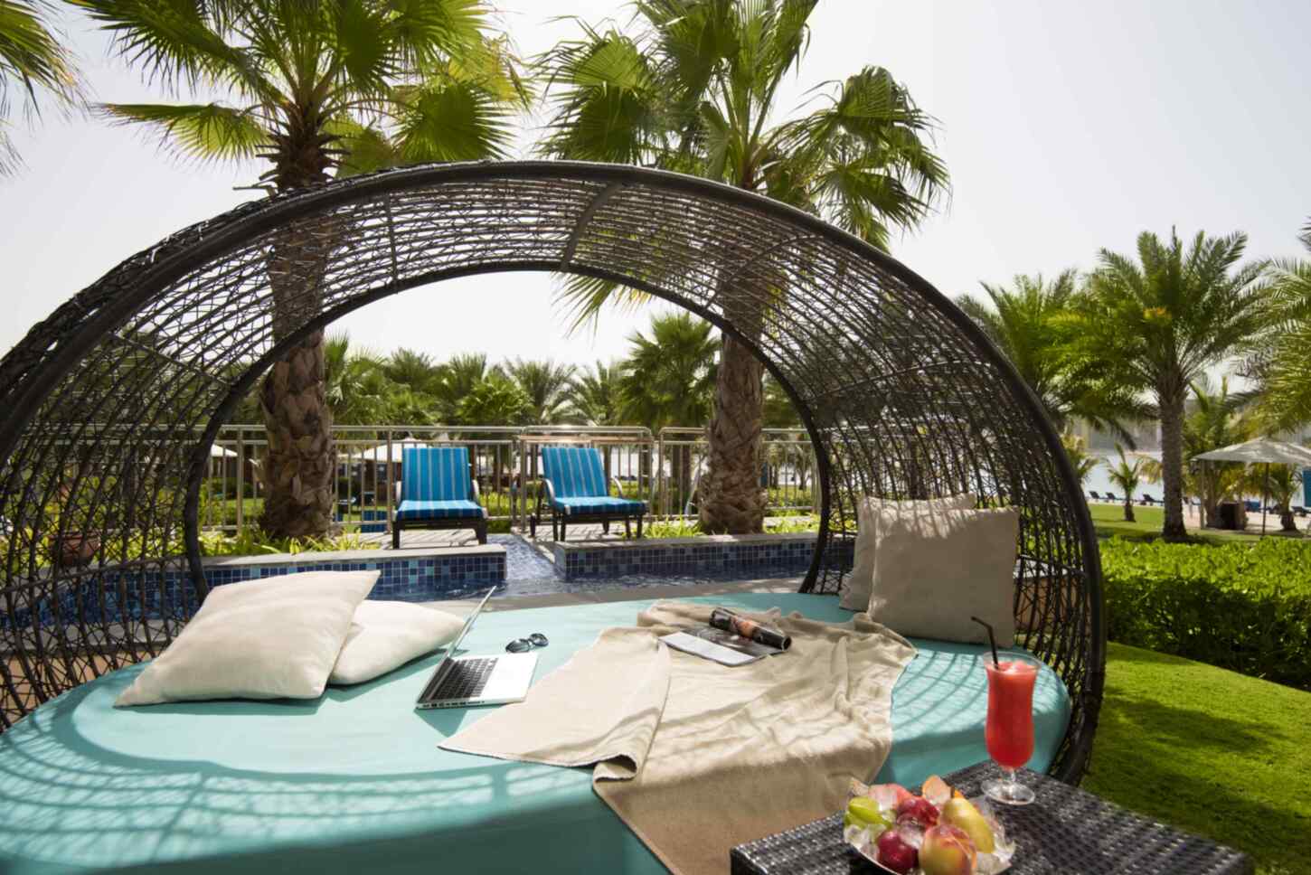 Wellness-Zimmer mit Zugang zum Pool