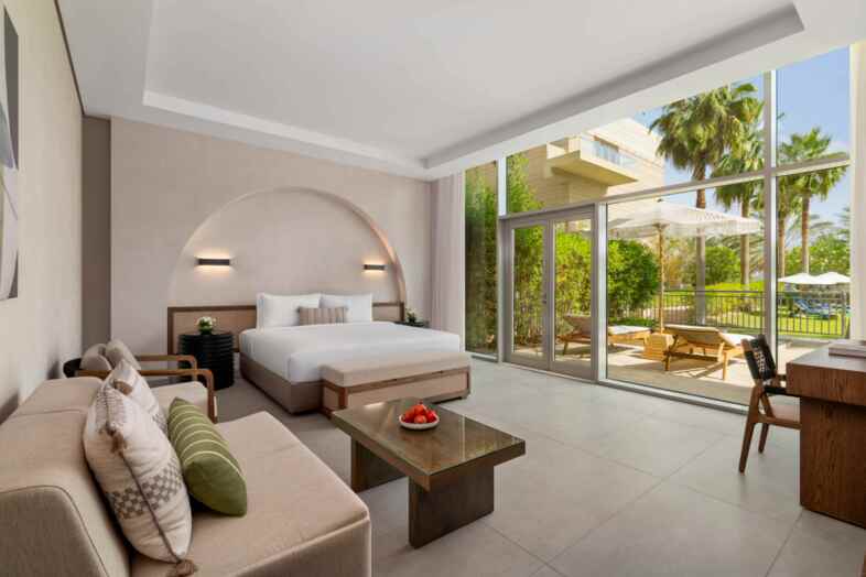 Wellness-Zimmer mit Zugang zum Pool