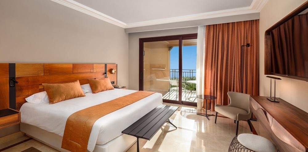 Deluxe Doppelzimmer mit Gartenblick 