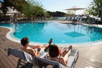 Pool Bar