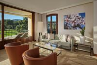 Hole in One Suite