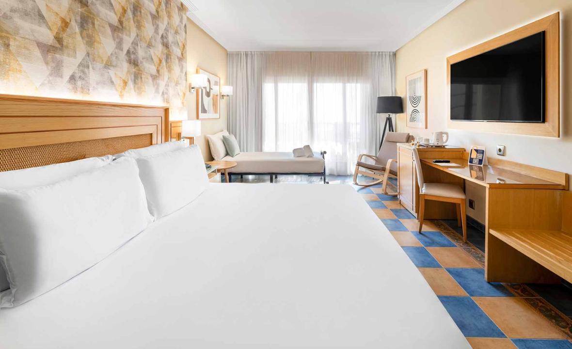 Doppelzimmer mit Gartenblick