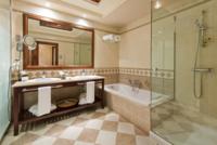 Badezimmerbeispiel Suite 