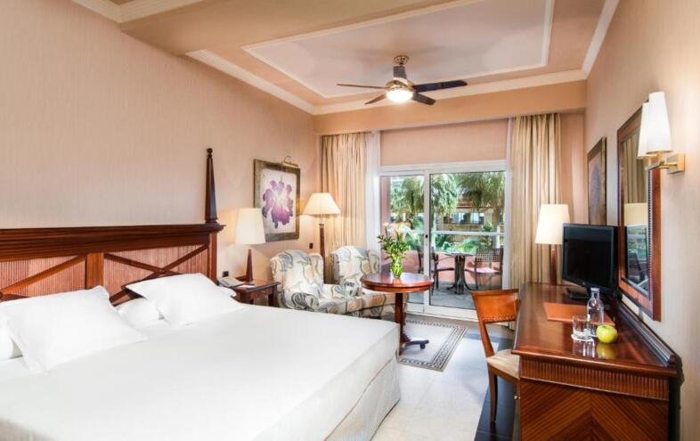 Doppelzimmer Deluxe Gartenblick