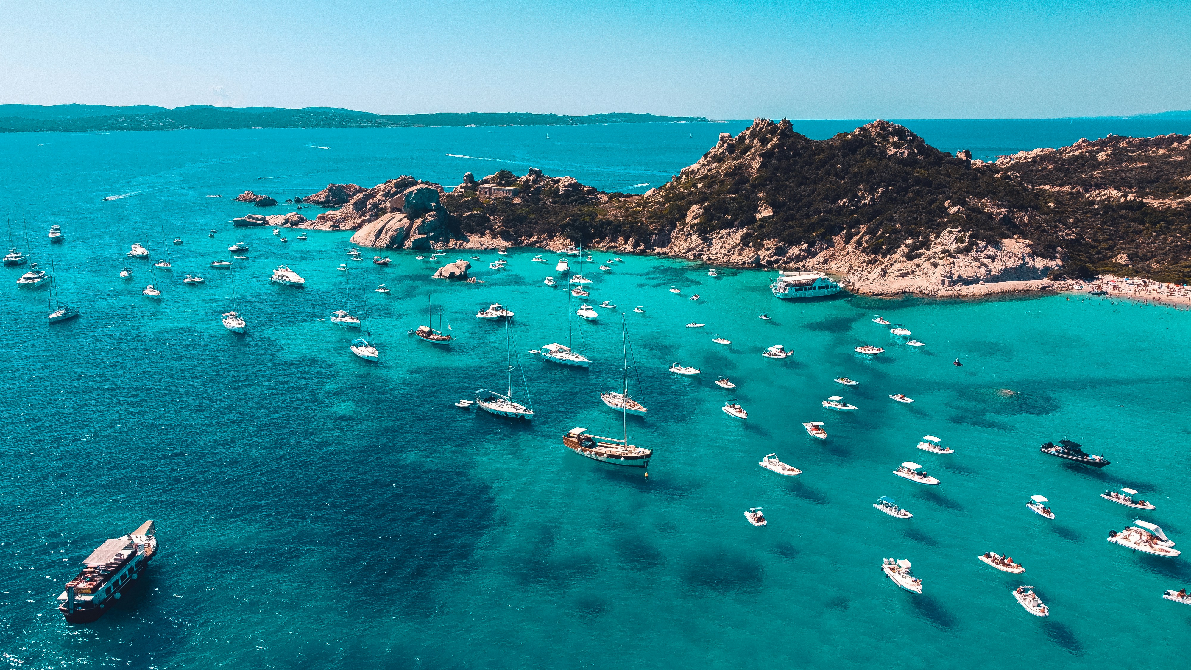 Sardinien – Mediterranes Golfparadies zwischen Meer, Macchia und Mythos